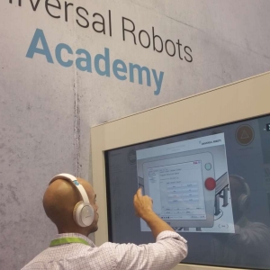 Universal Robots Academy