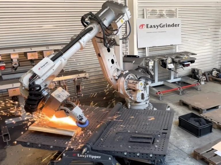 Automated weld seam preparation with AI grinding robot