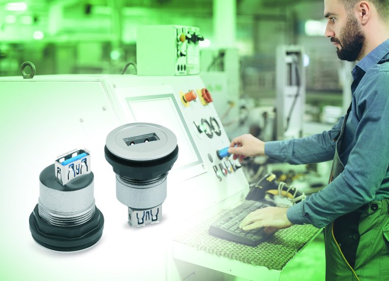 USB and RJ45 fitted sockets for mechanical engineering and automation