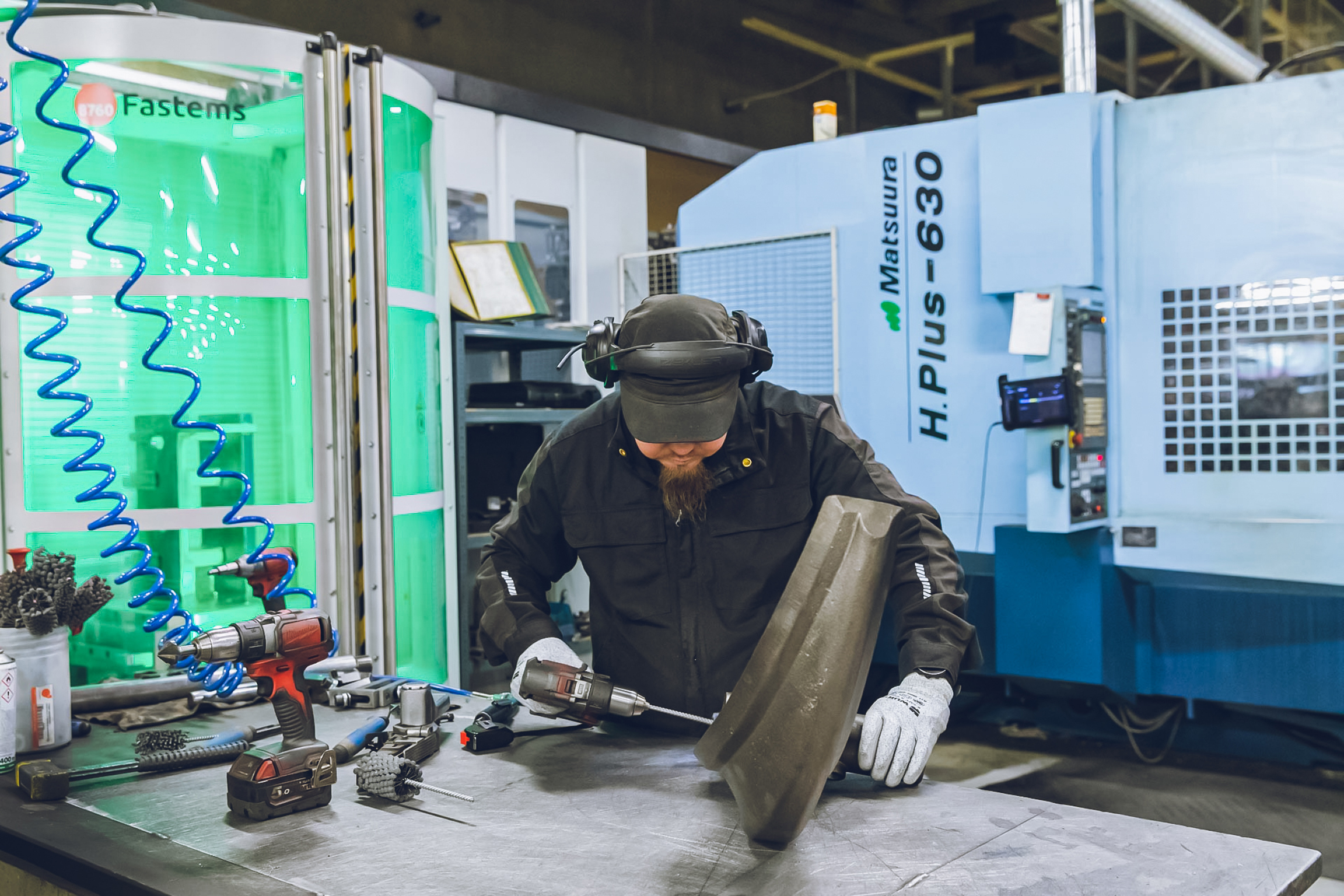 New guide to automate existing machine tools