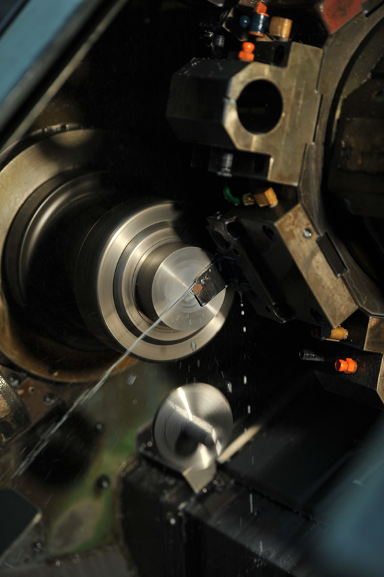 BUCHER Emhart Glass removes the bottleneck in parting off