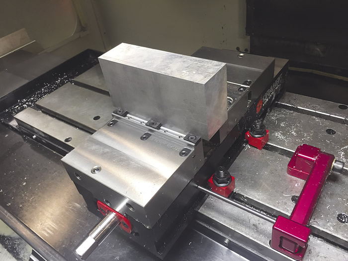 CARVEsmart's Talon Top jaw accommodates multiple Talon Grip clamps from Mitee-Bite.