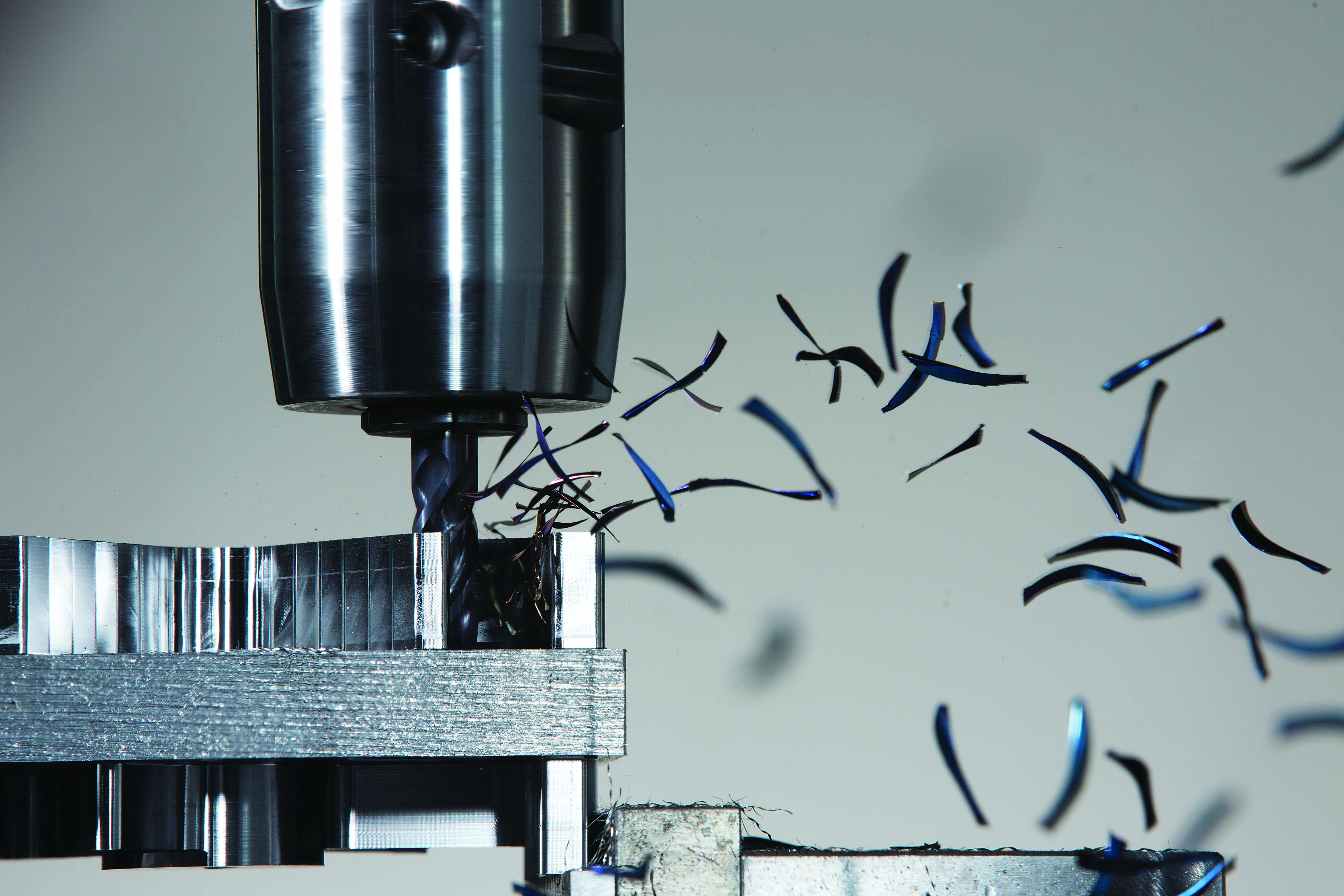 With Dynamic Motion, cutting tool motion modifies dynamically to produce consistent, optimal chips. Image courtesy of CNC Software.