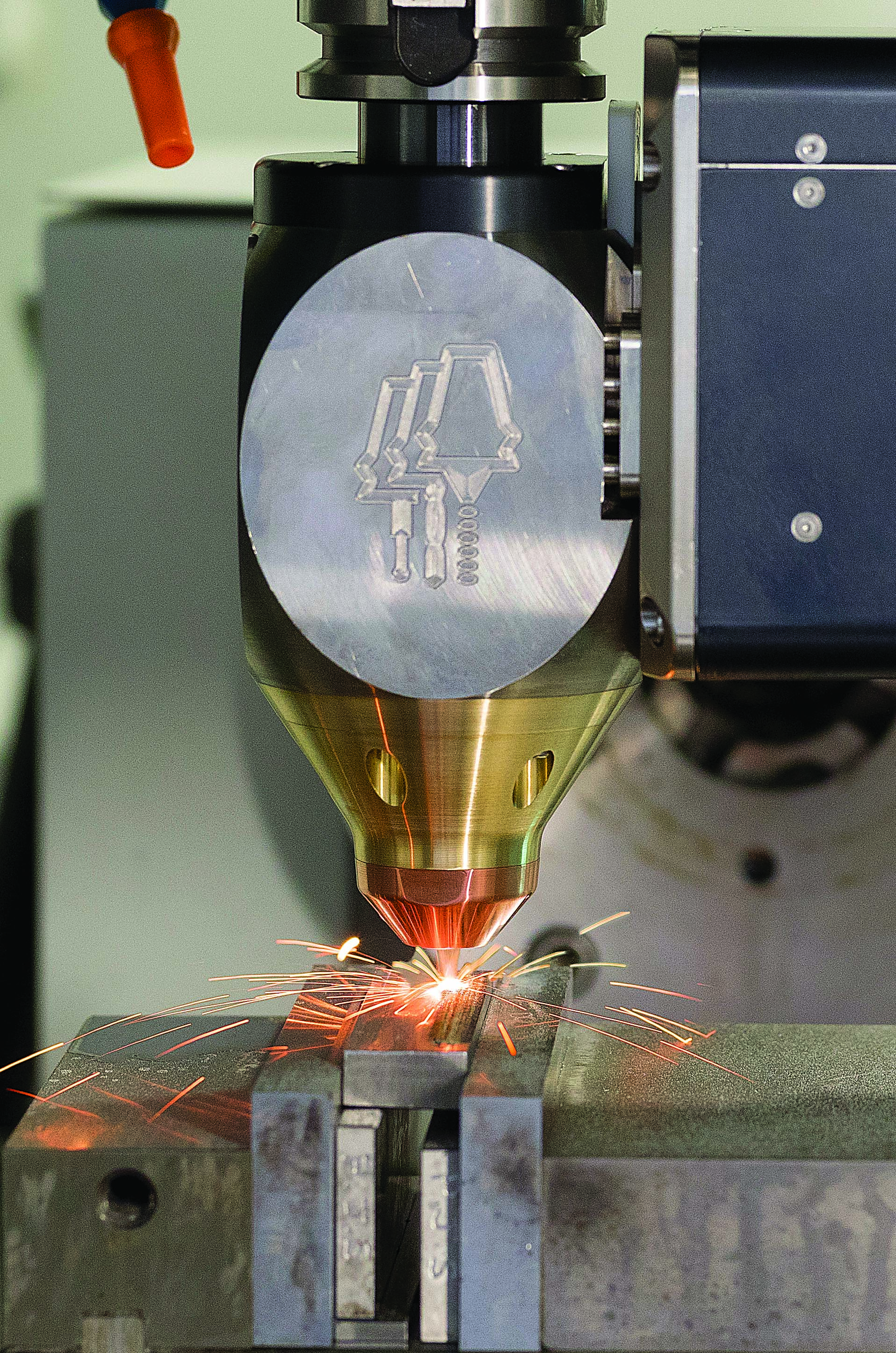 3D Printing: Hybrid machines put 'done in one' on the table