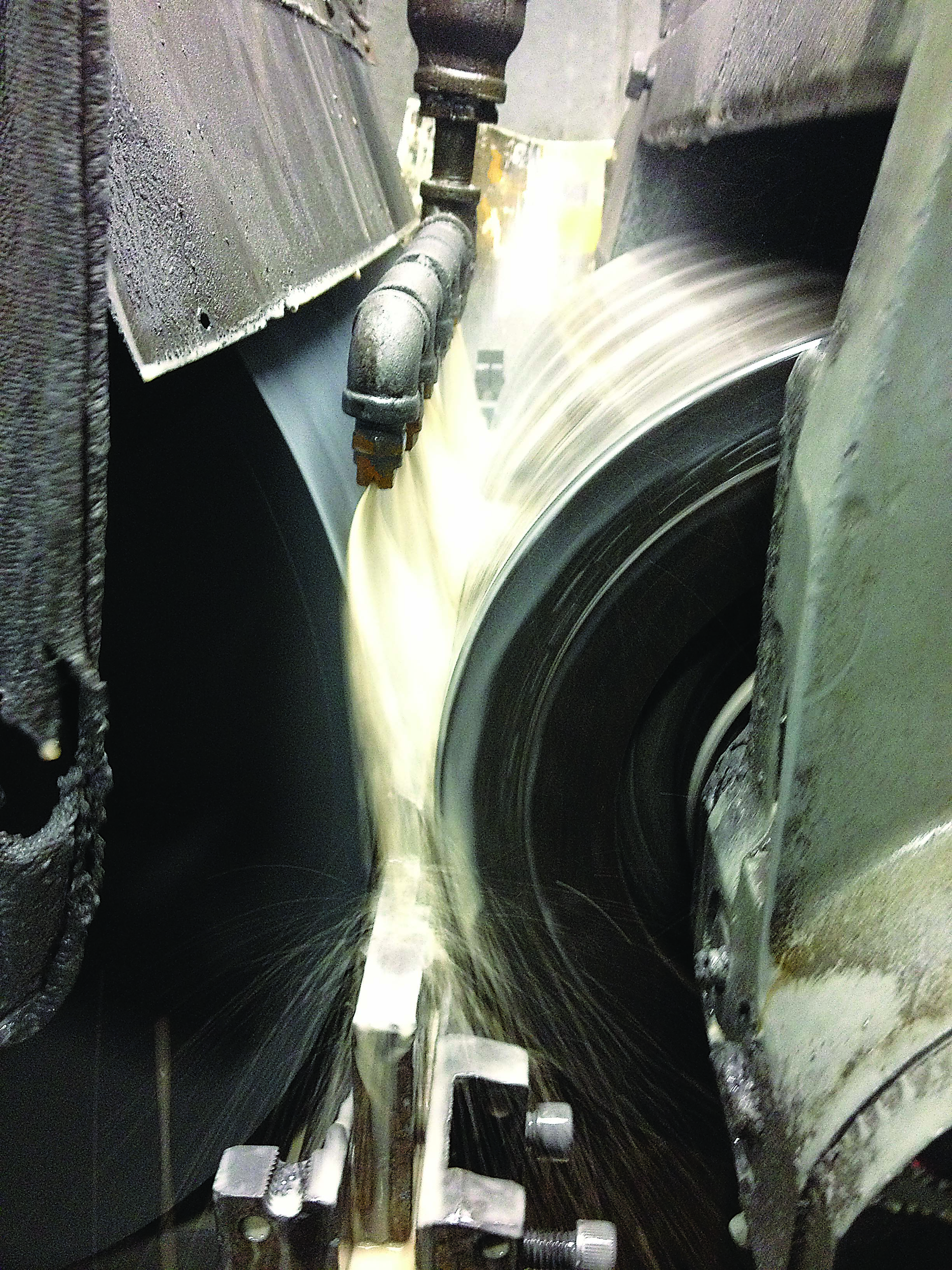 Factors affecting proper coolant application when grinding
