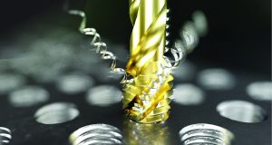 Tiptop tapping: Turning Performance