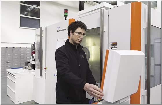 Five-axis flexibility