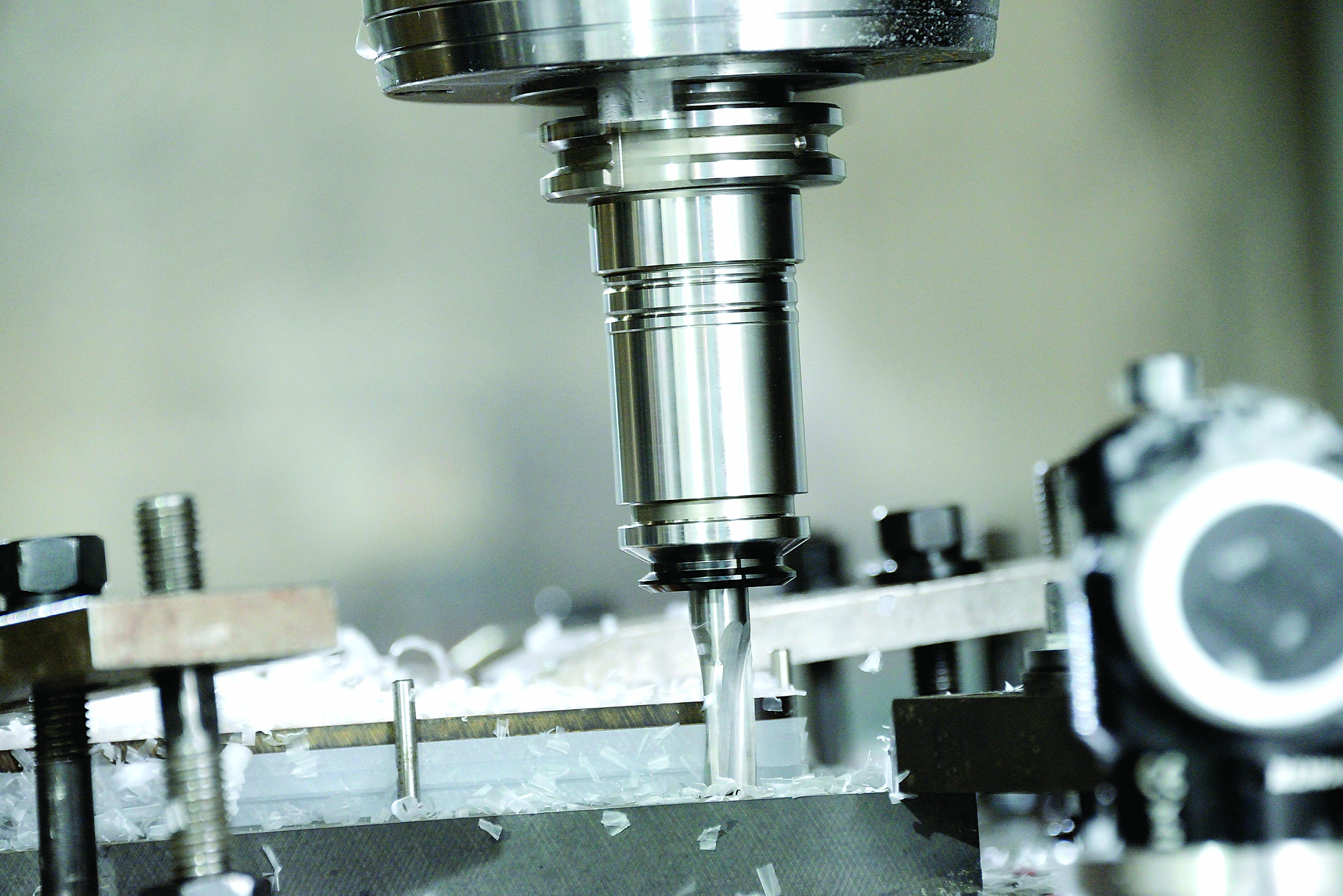Toolholder cures runout woes