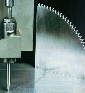 AWJ Options: 5-Axis Machining