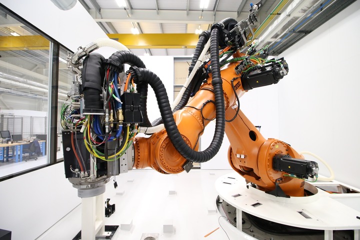 The newly upgraded KUKA Titan robot at AMRC's Factory 2050. Credit: AMRC Large-volume robotic machining just got more accurate image