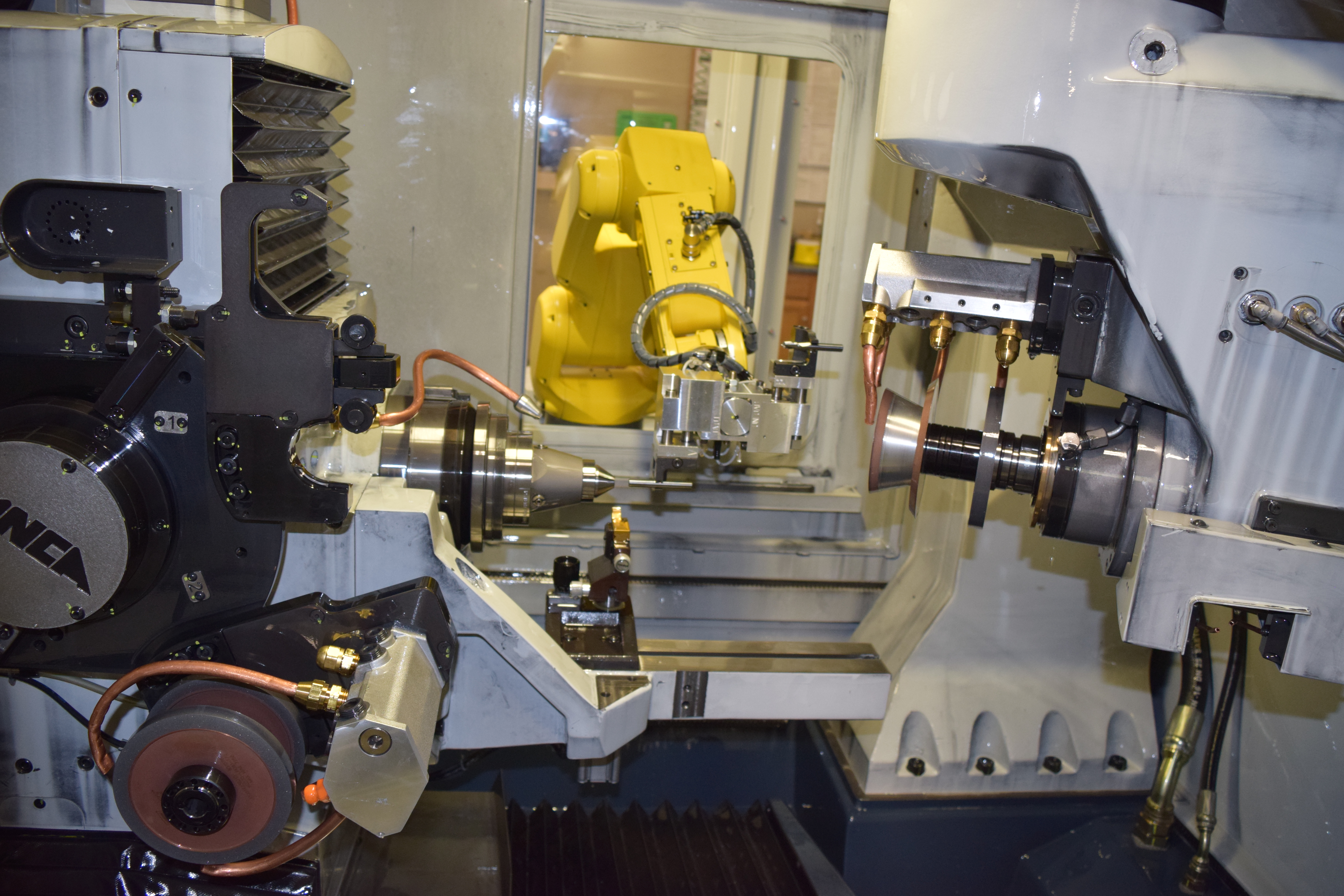 Moving to lights-out cutting tool production image