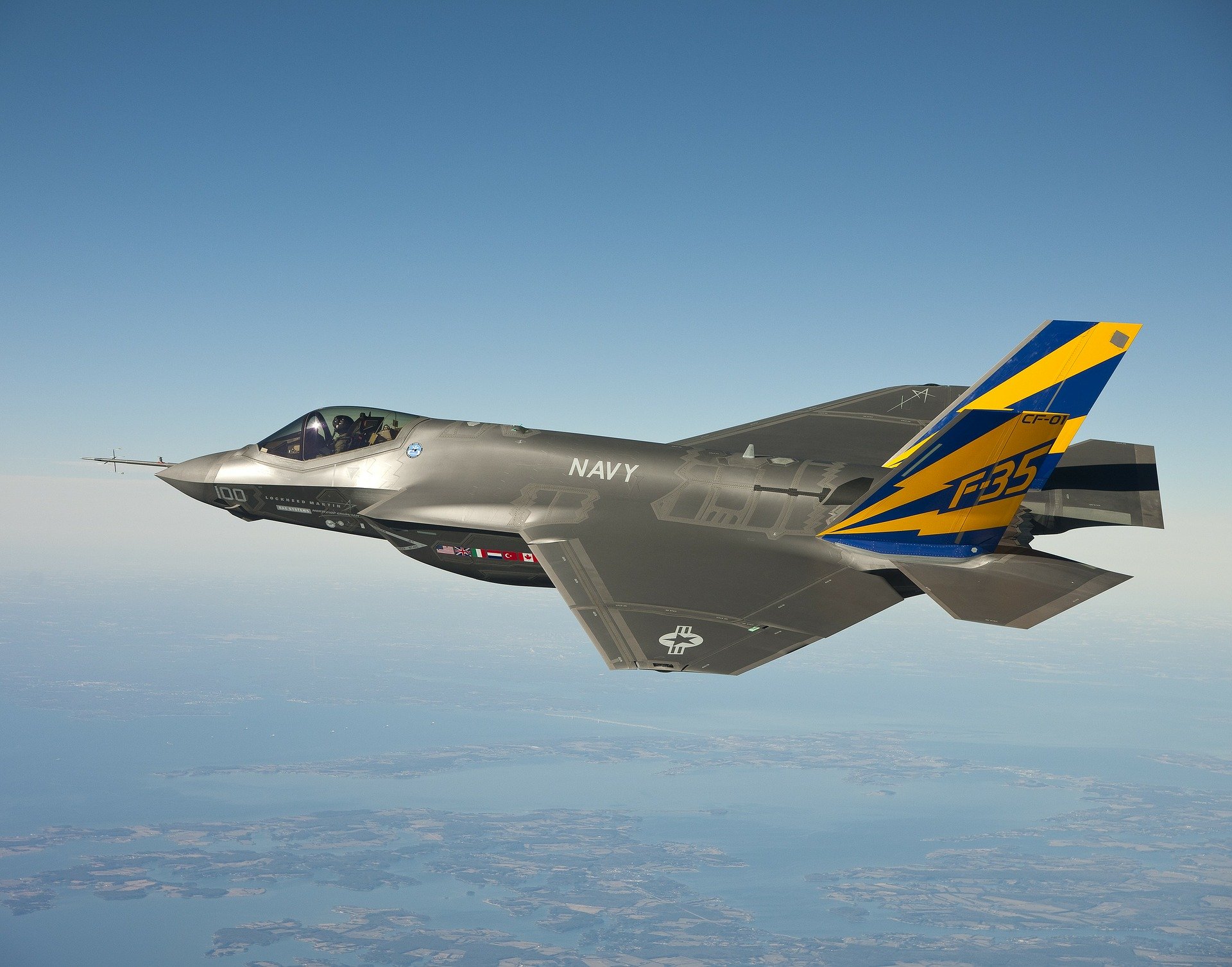 Machining centers take jets to new heights image