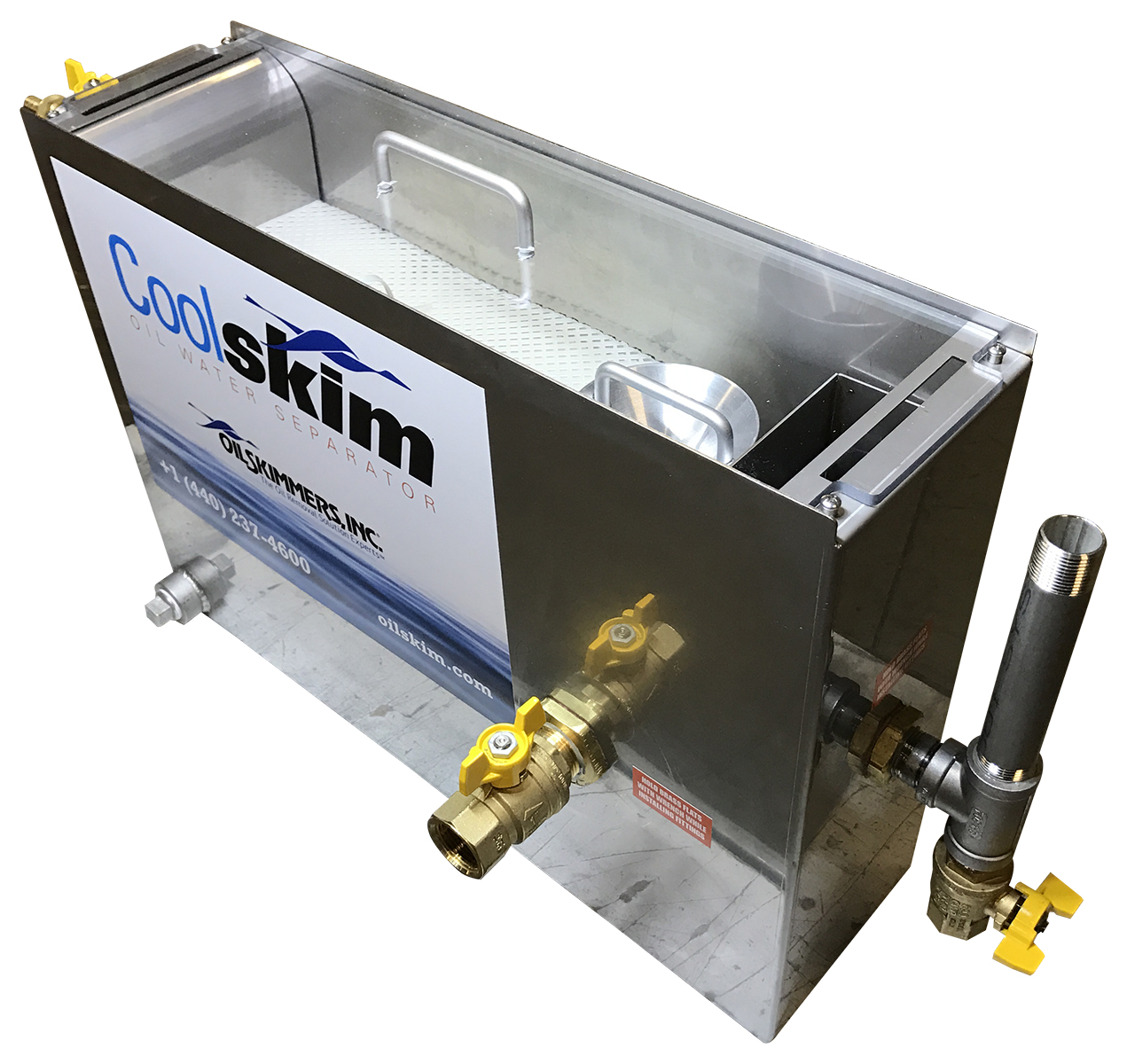 Skimming oil improves parts and reduces costs image