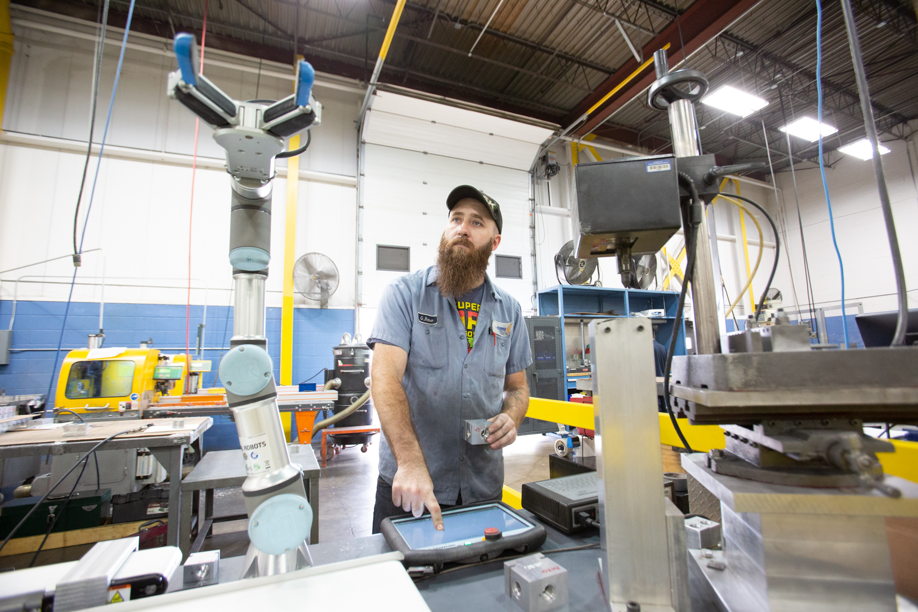 Gripper helps Tomenson Machine Works boost quality and profitability image