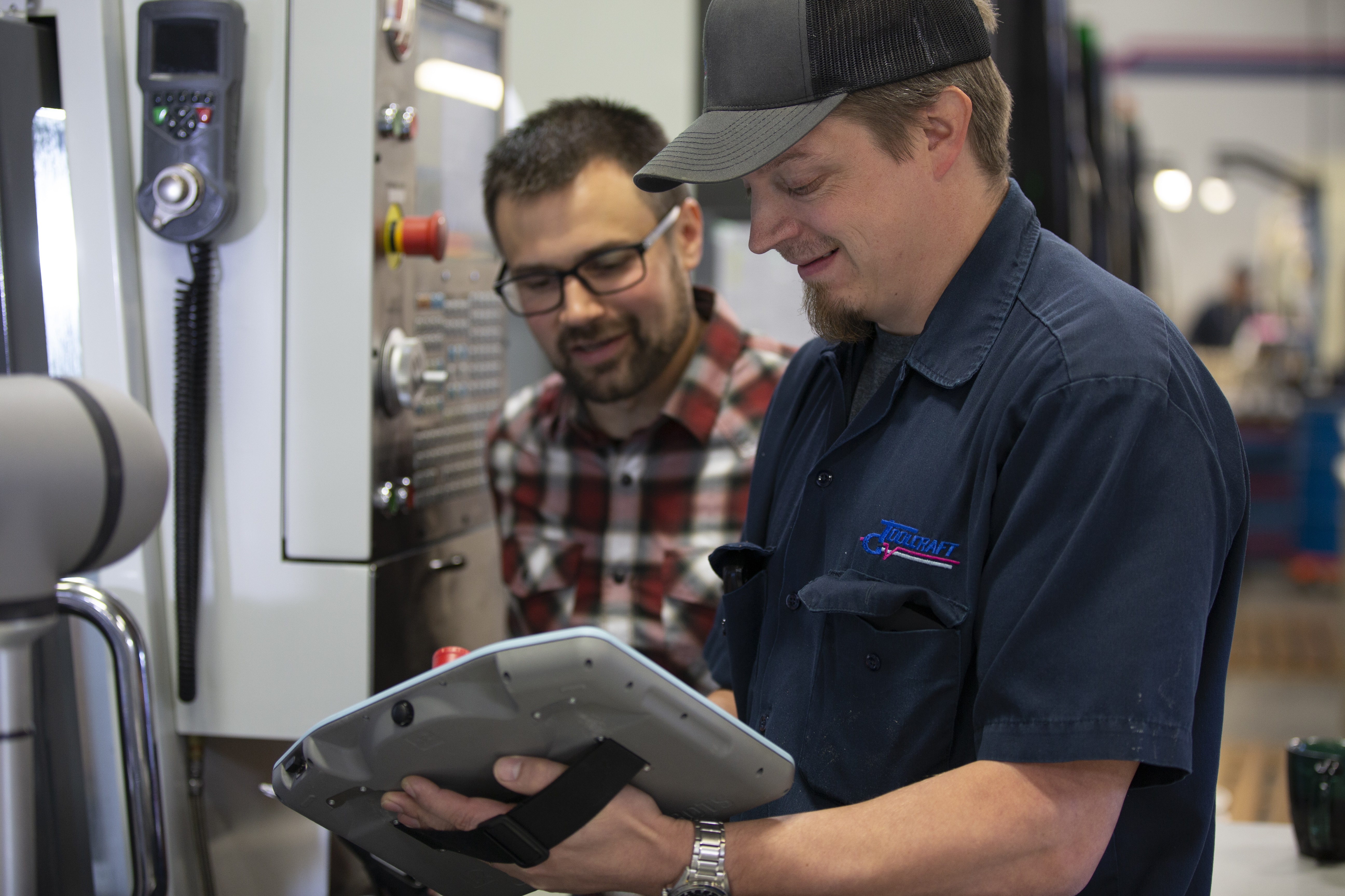 Cobot handles multiple-operation machining task for medical device image