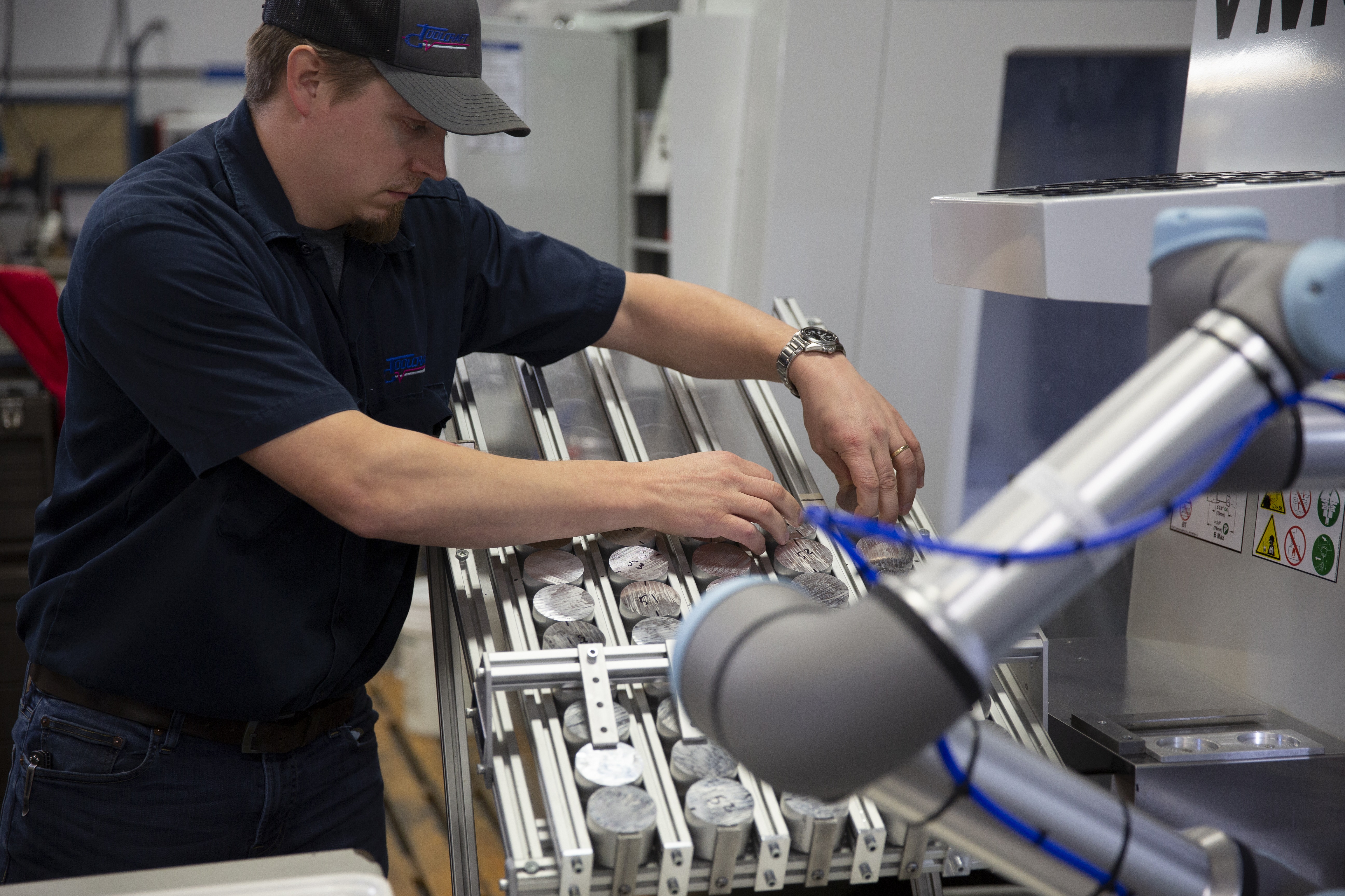 Cobot handles multiple-operation machining task for medical device image