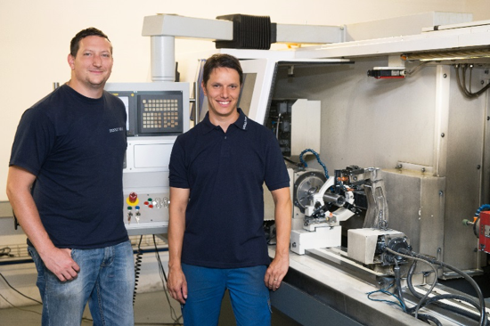 United Grinding rebuilds new productivity life into 45,000-hour machine image