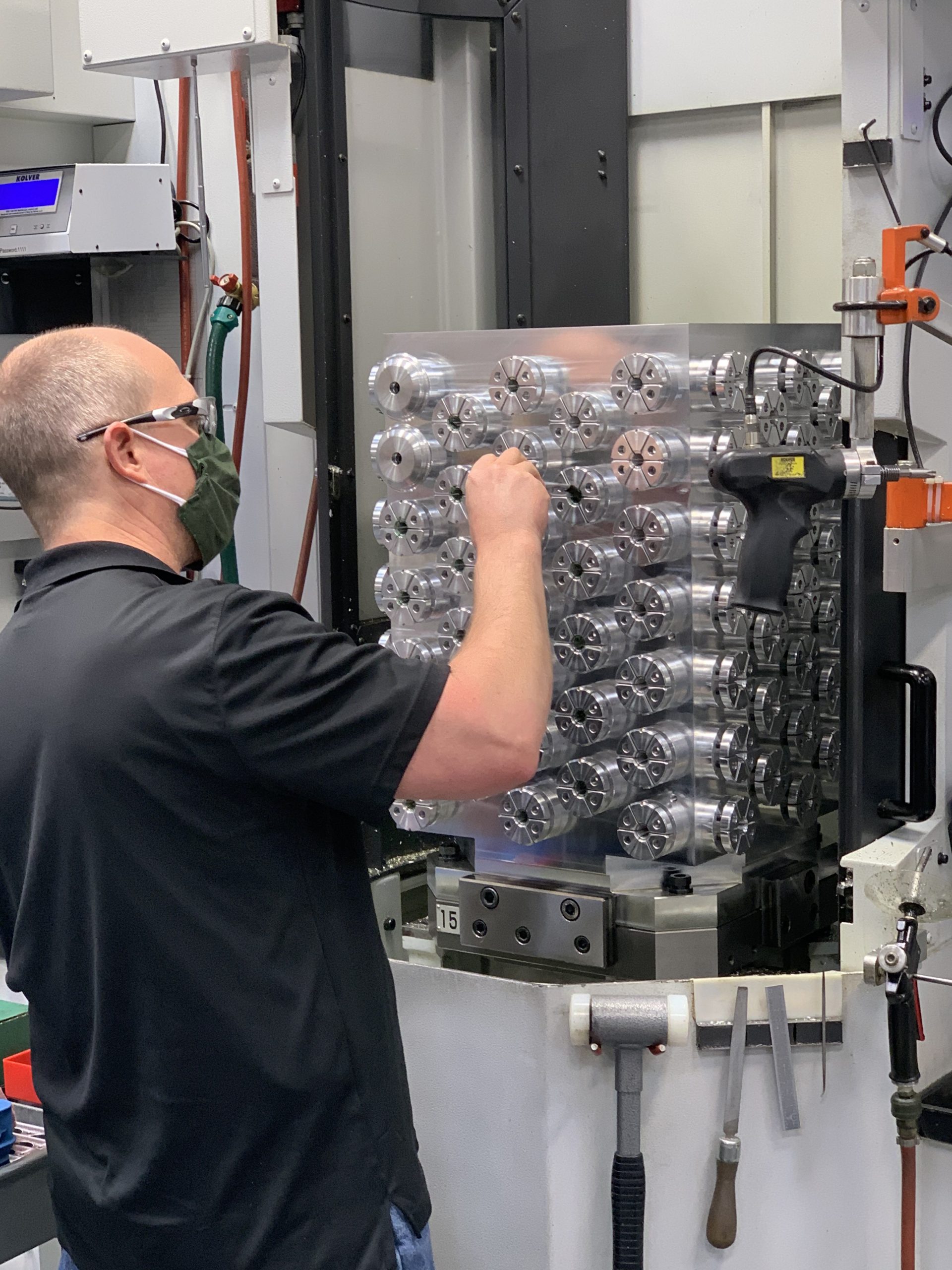 Ceratizit USA Inc. partners to make ventilators