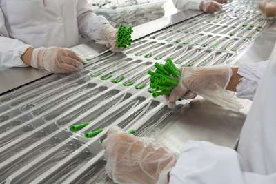 Image from UI study: Fresh inspectors improve medical manufacturing