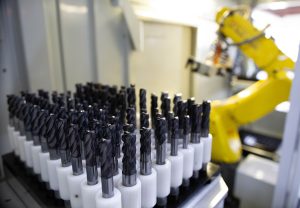 Automated mixed batch regrinding with RFID workflow
