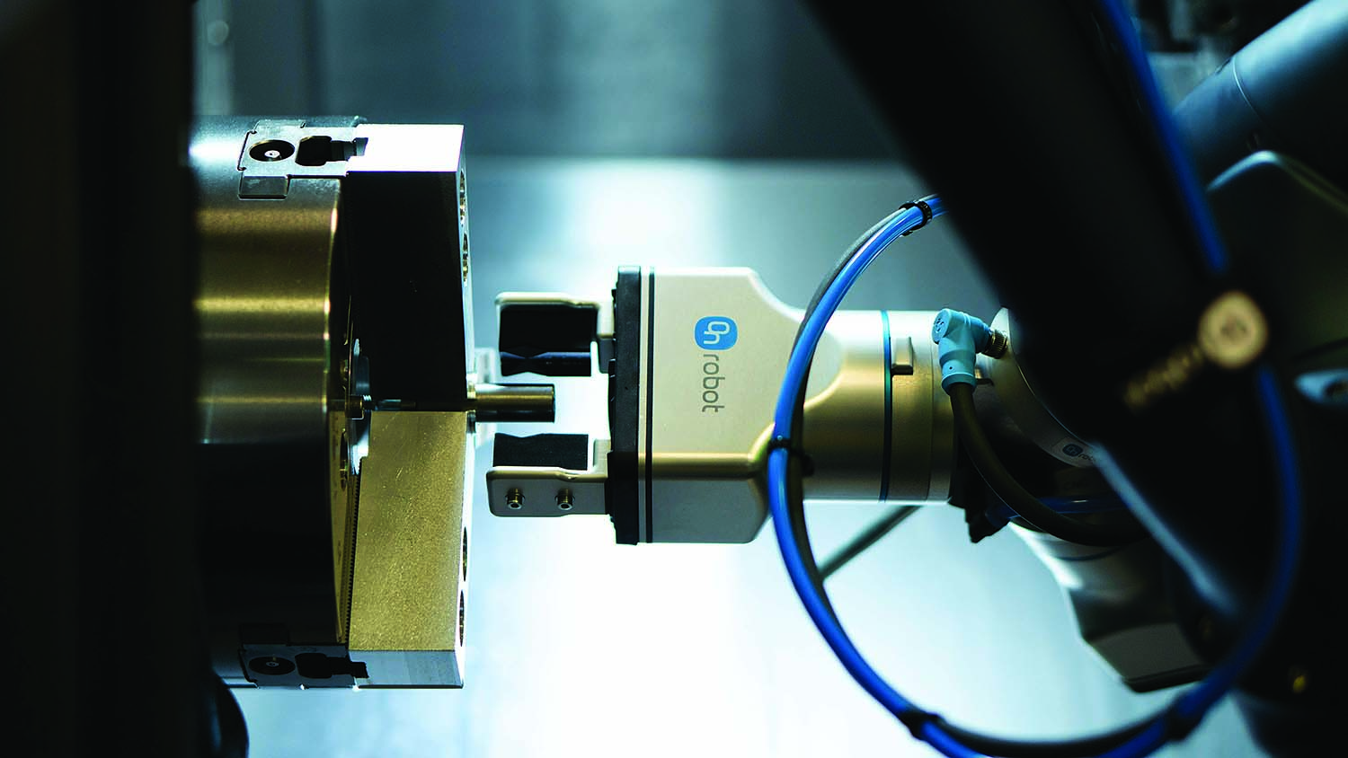 The compact OnRobot 2FG7 electric finger gripper offers flexible gripping for a wide range of part sizes and shapes. 