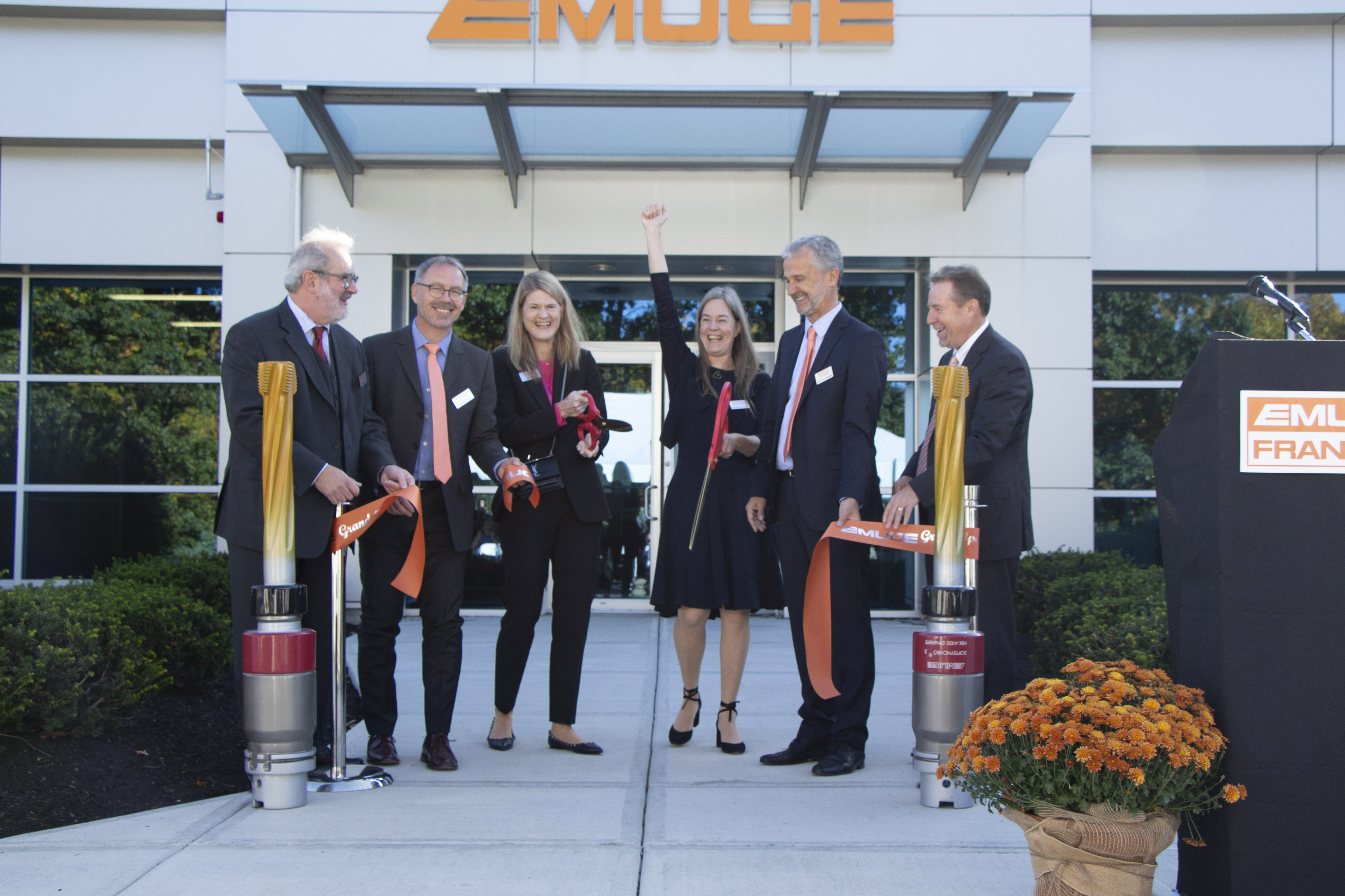 Emuge hosts grand opening of expanded manufacturing facility image