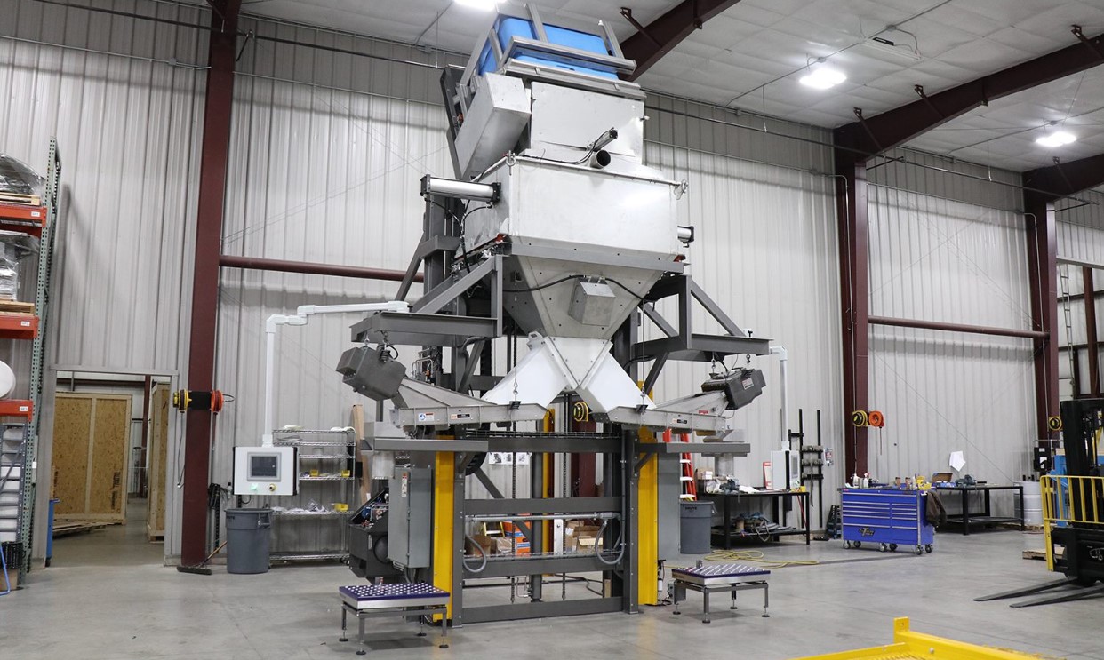 Eriez vibratory feeder plays role in Covid vaccine packaging system image