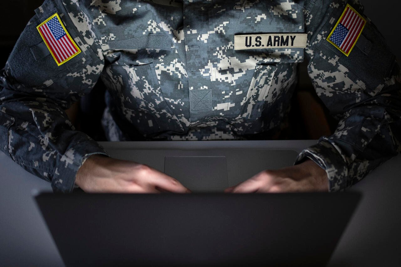 Robotics company announces scholarship for veterans, active military image