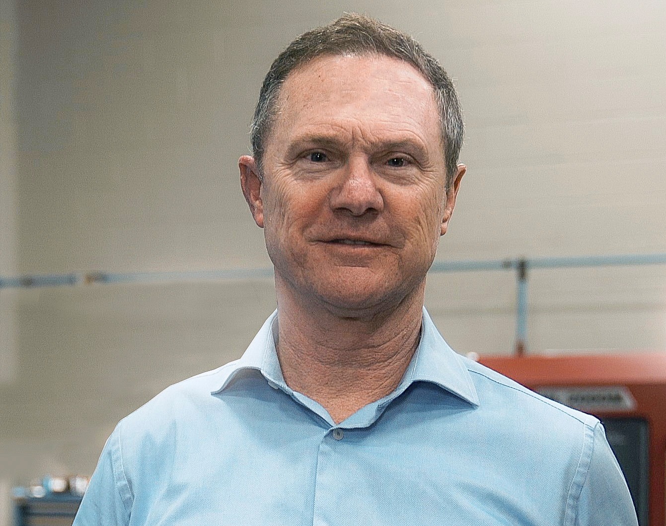 Reynolds Machinery earns top sales award from Hurco North America