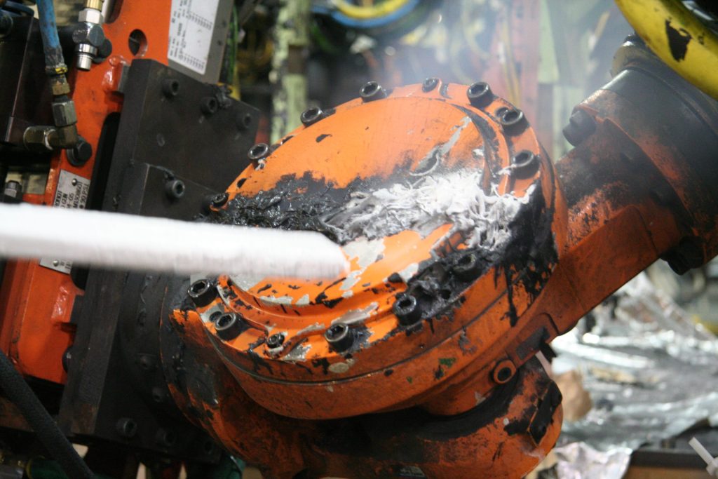 ColdJetrobotic arm being cleaned best