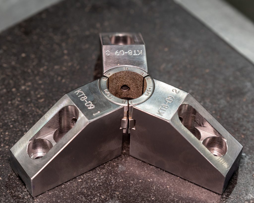 Dillon Collet Pad Jaws with Carbinite