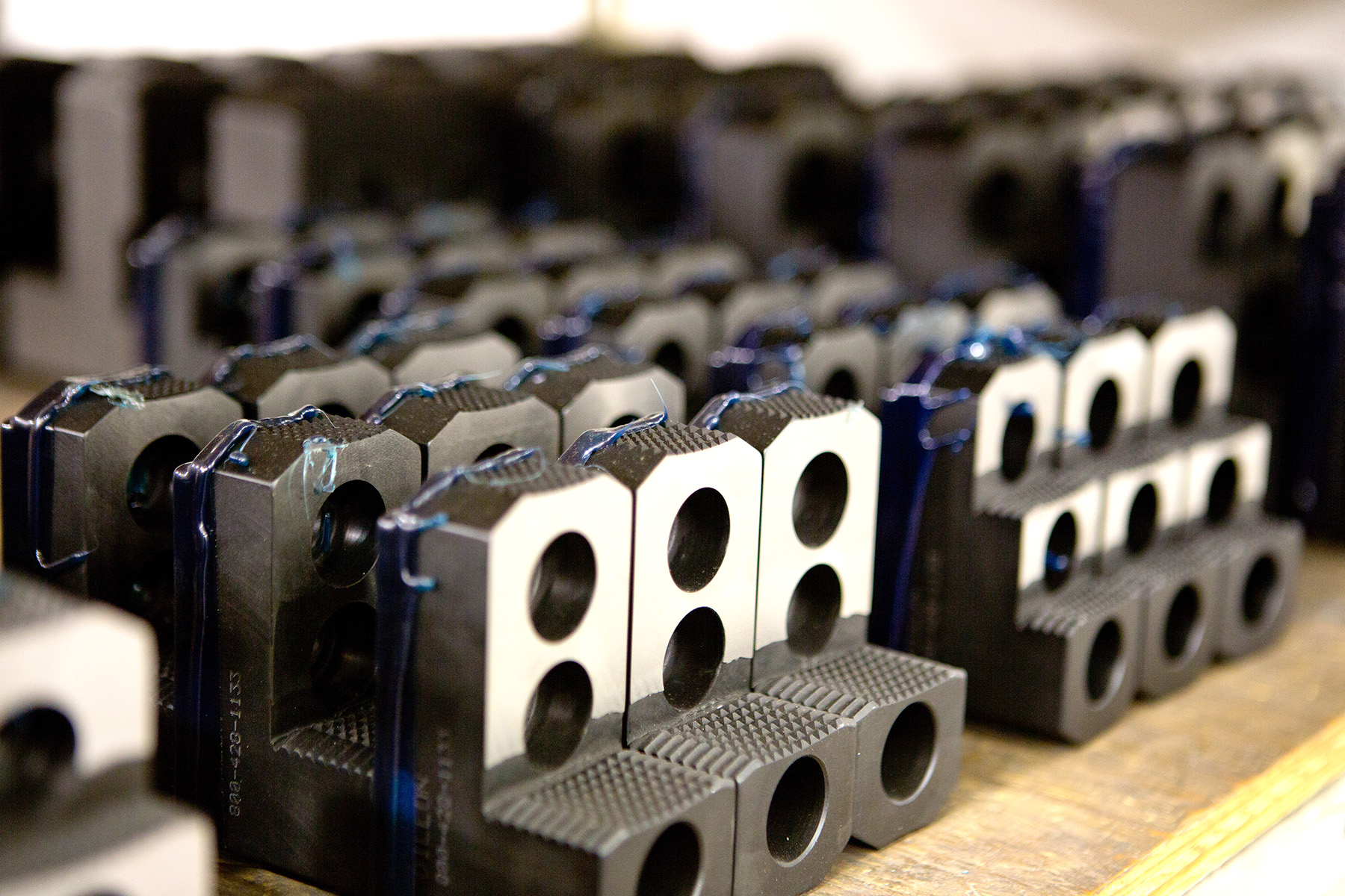 Reversible Hard Jaws