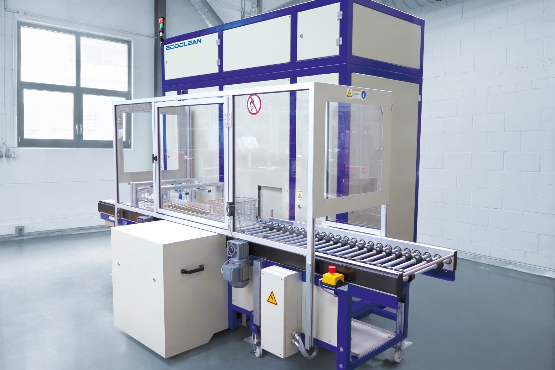 Solvent-based Parts Cleaning Systems image
